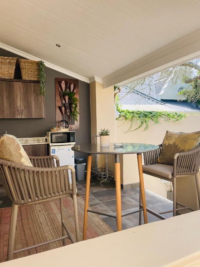 C-Vu-Cottage Cosy And Warm Private Apartment Mossel Bay Exterior foto